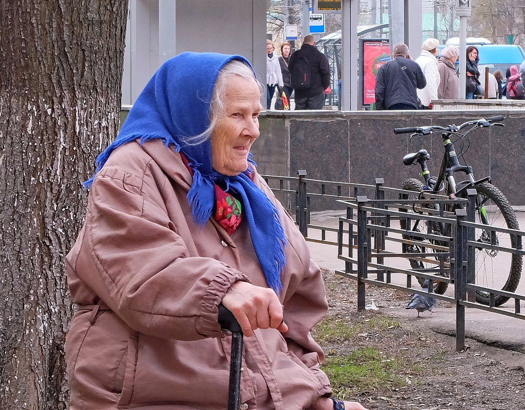 Городские зарисовки. Современники и современницы. - Геннадий Александрович