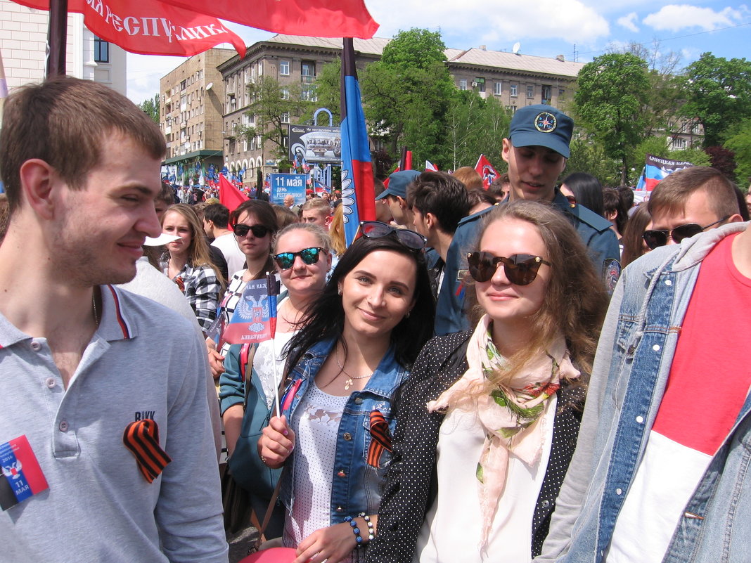 Донецк 11 мая 2016 года - Владимир 