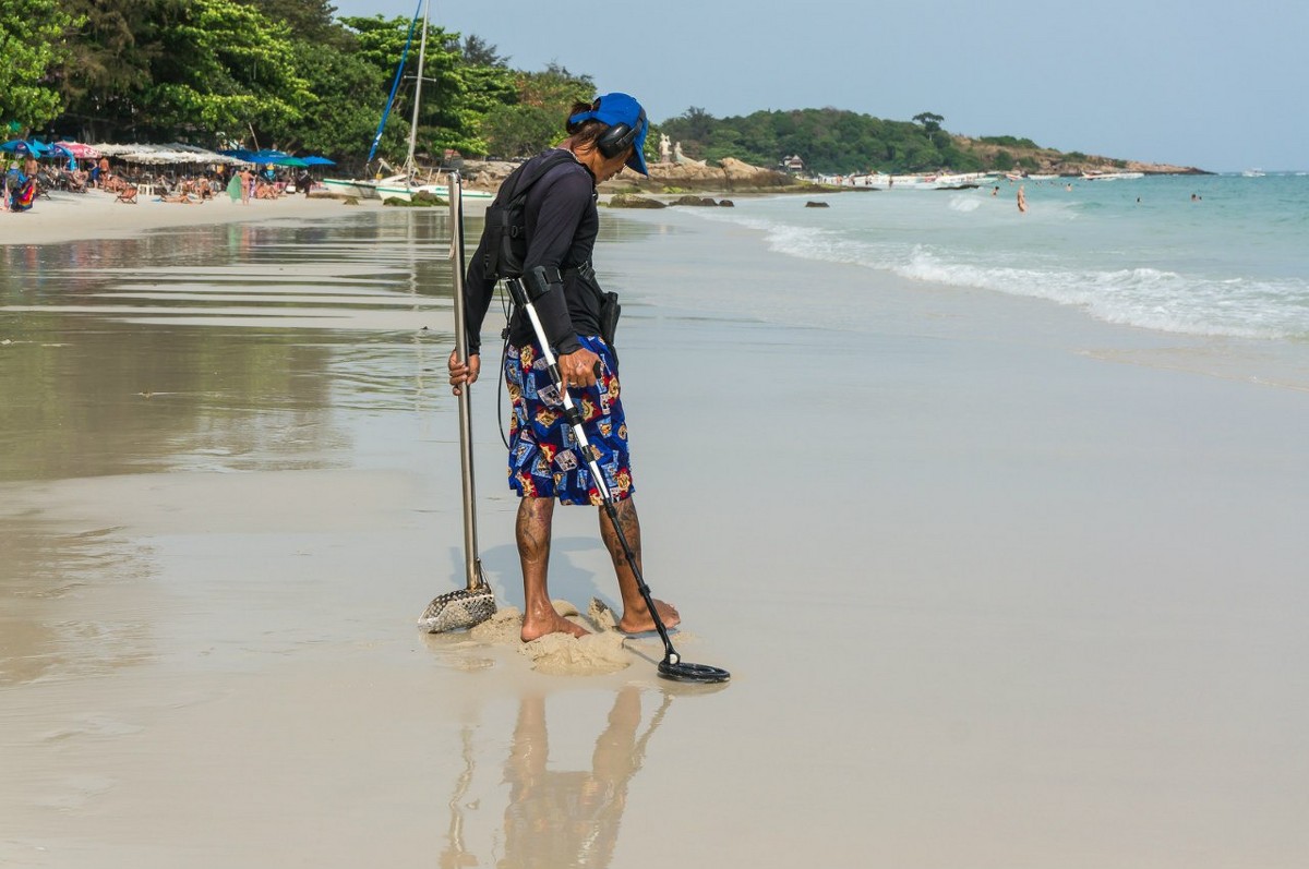 Тайский пляжный голдаискатель - BRUJA 77