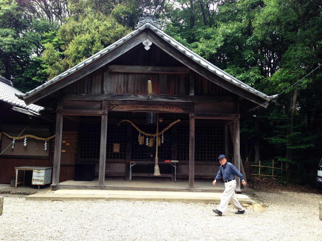 Shrine on the hill - Tazawa 