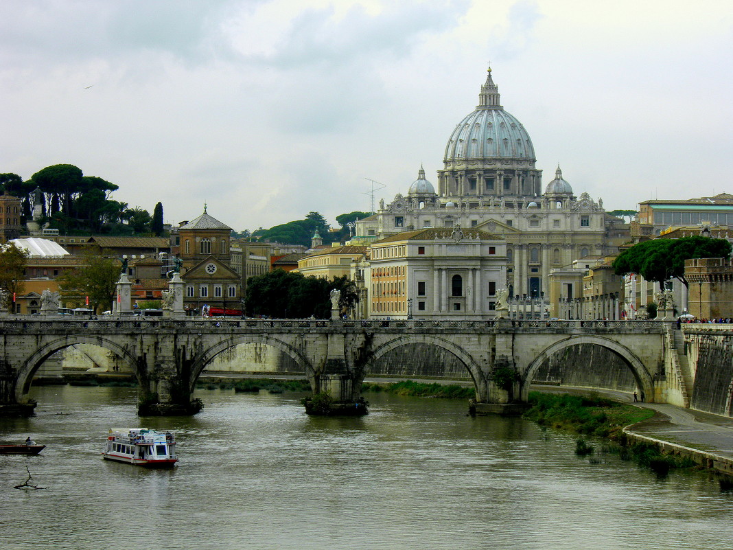 Вид на Ватикан с реки Тибр - Любовь Изоткина