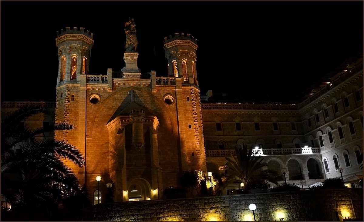 06.08.13 Notre Dame de Jerusalem, Нотр Дам де Жерюсалем вечером - Борис Ржевский