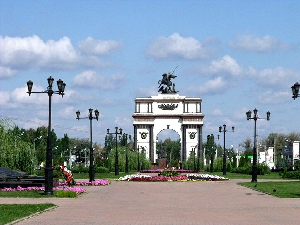 Триумфальная арка - Анатолий Бугаев