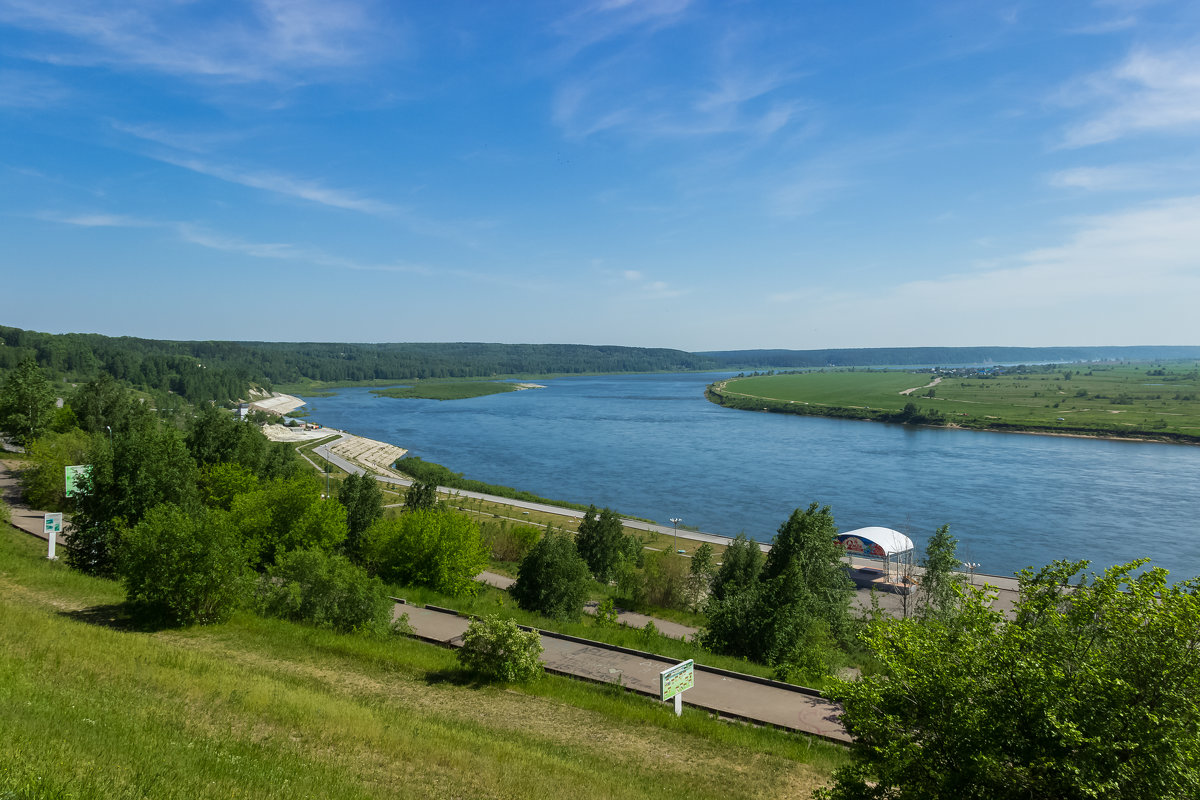 Река Томь лагерный сад