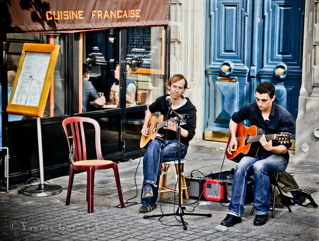 Les musiciens. Paris - Yanina Gotsulsky