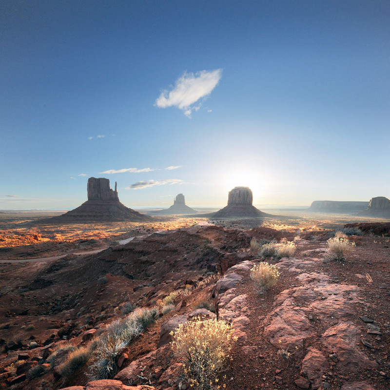 утро Monument Valley - viton 