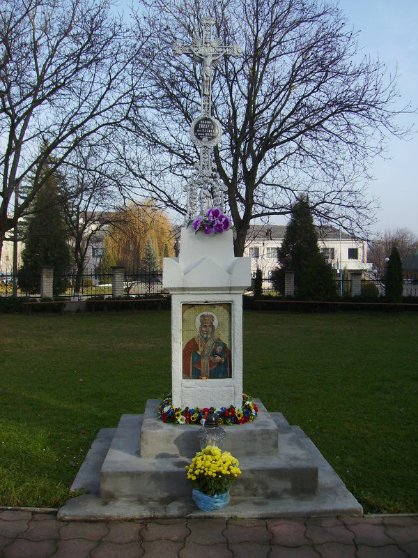 Памятный  крест  в   Городенке - Андрей  Васильевич Коляскин