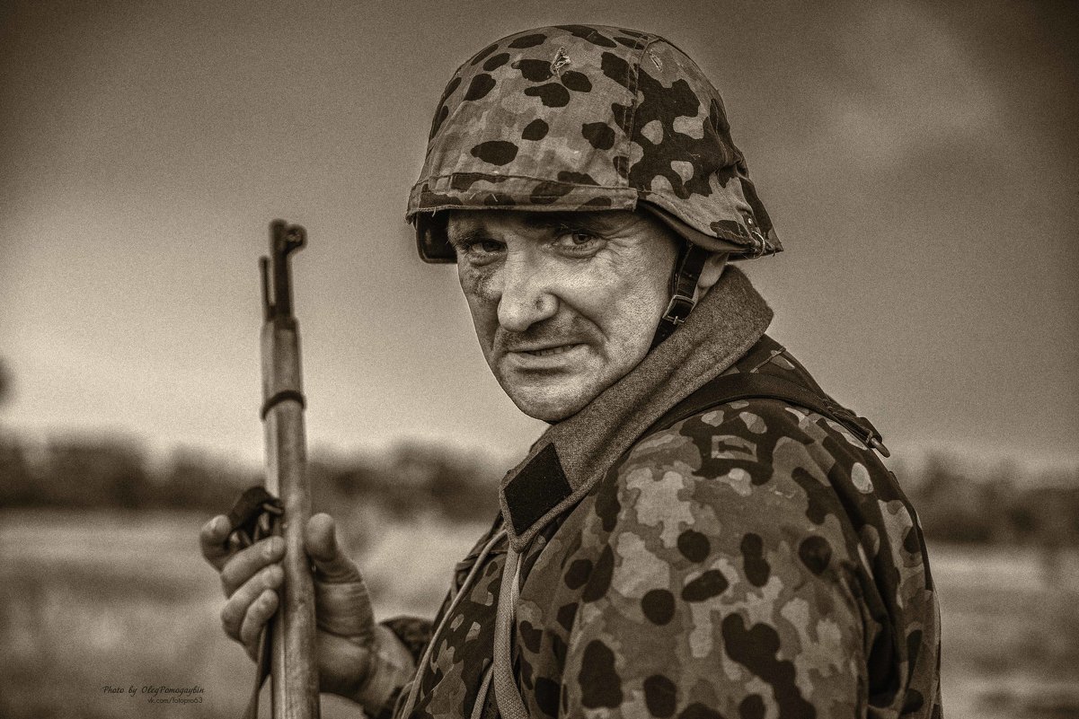 Взгляд войны - Олег Помогайбин