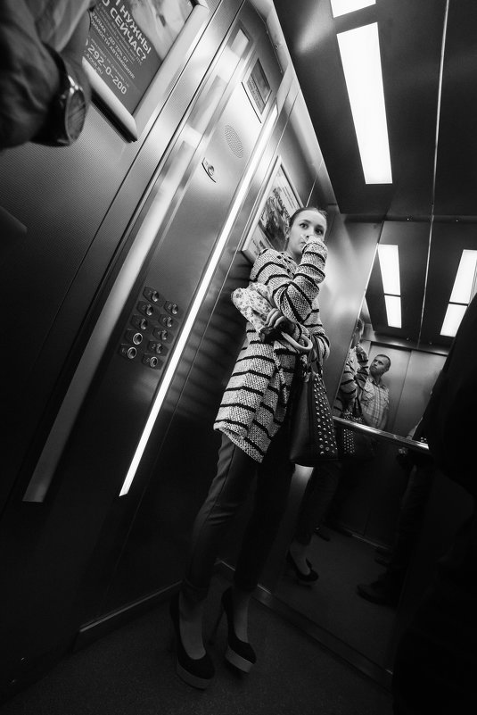 путешествие в лифте - Sergey Ivankov