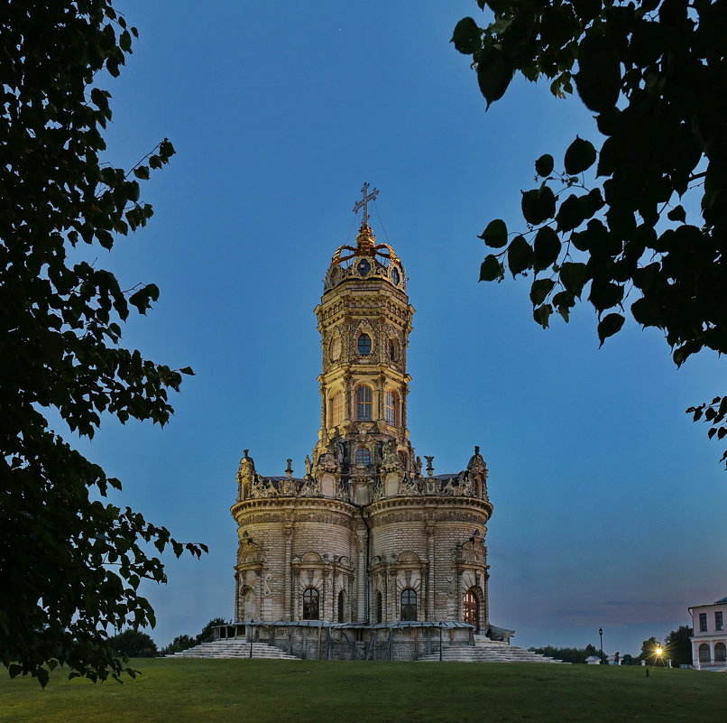 Церковь Знамения Пресвятой Богородицы в Дубровицах - Евгений Голубев