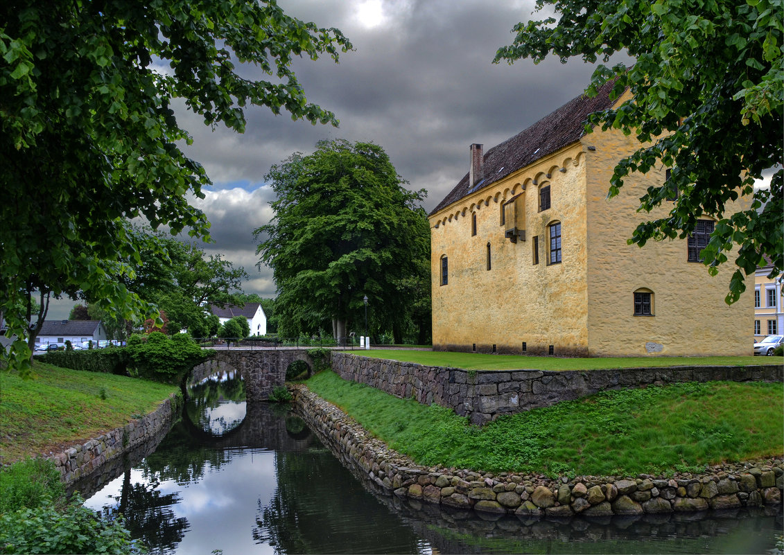 Замок Боллеруп, Швеция - Priv Arter