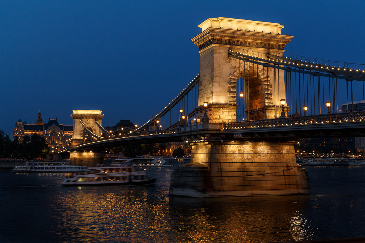 Цепной мост Сечени в Будапеште - Вадим *