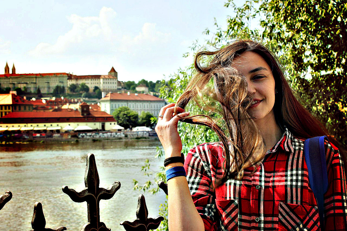 Туристка в Праге - Салима Боташева