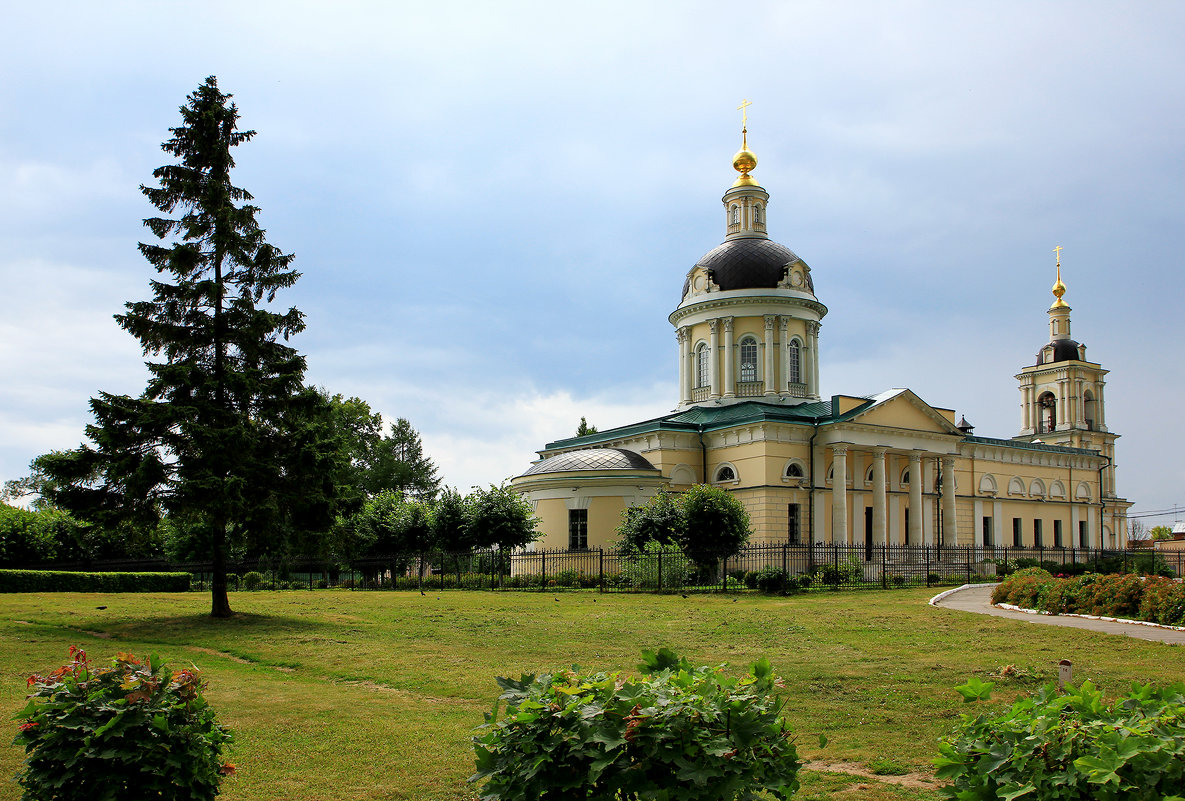 Коломна. храм Михаила Архангела - Иван 