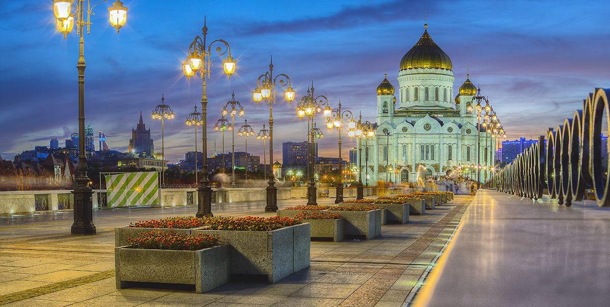 Москва. Храм Христа Спасителя. - В и т а л и й .... Л а б з о'в