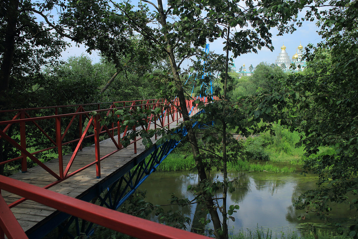 мостик к храму - Тарас Золотько