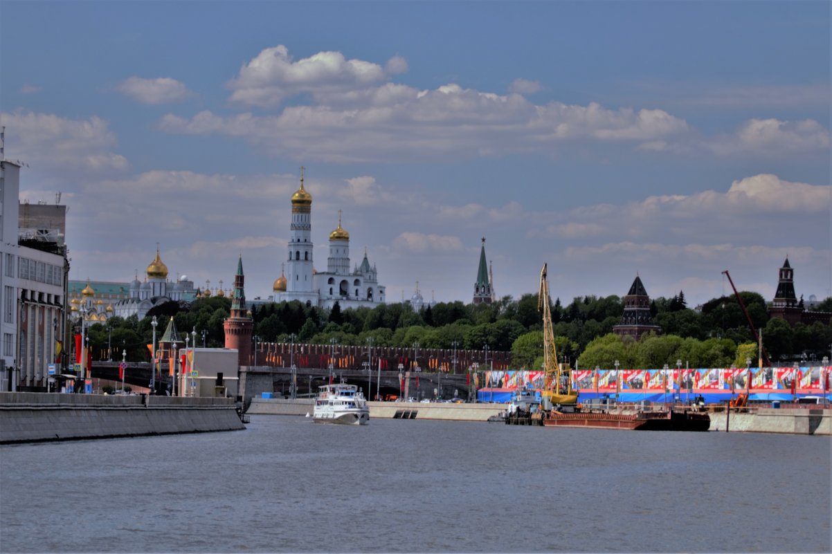 Москва река - Сергей Кухаренко