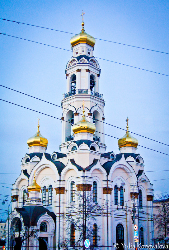 Church in Ekaterinburg. - Yulia Konovalova