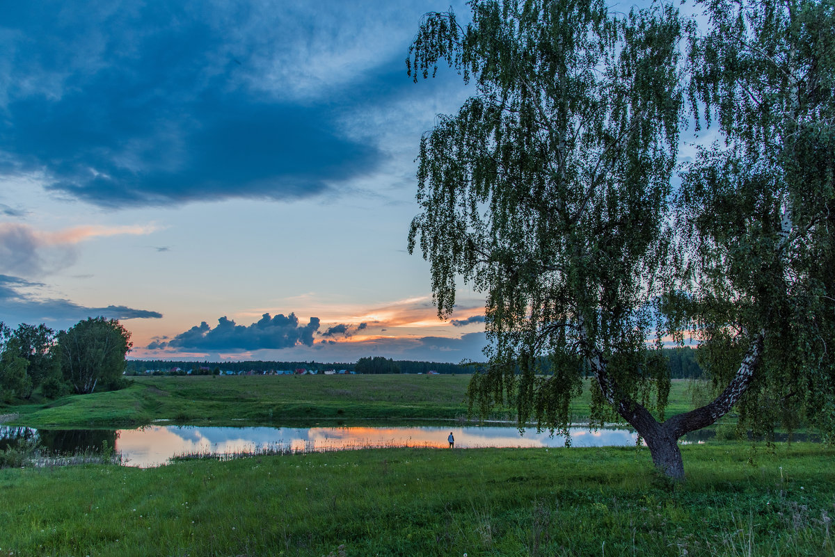 Закат на озере - Владимир Безбородов