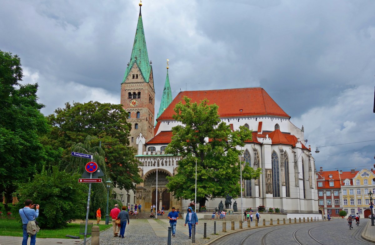 Augsburger Dom. Собор был освящён в 1065 году - Galina Dzubina