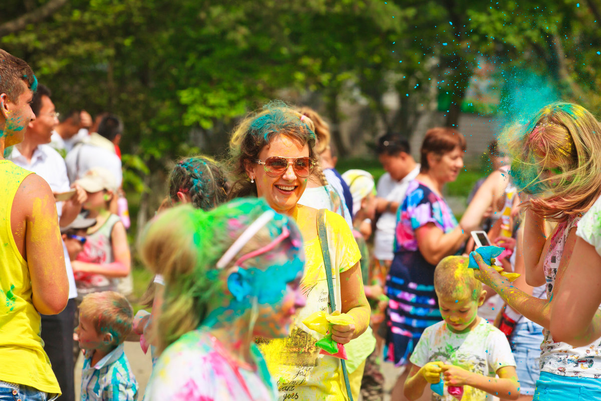 Фестиваль красок в Славянке - Валерия Валерия
