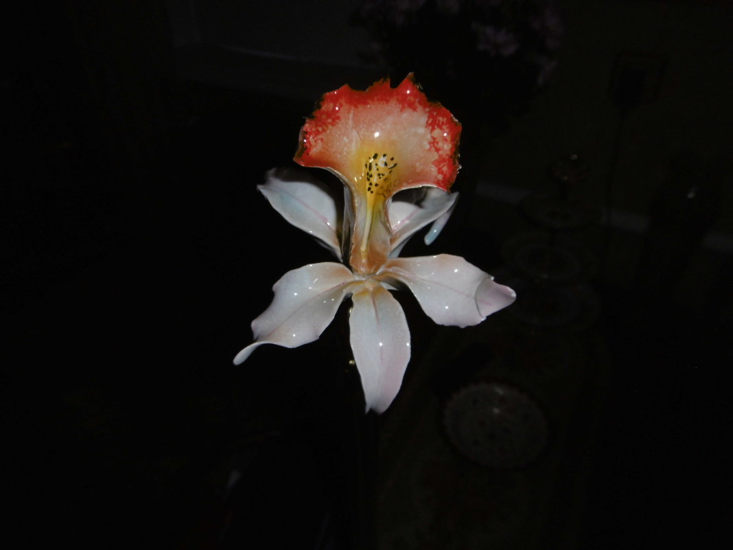 Искусственный цветок - татьяна 