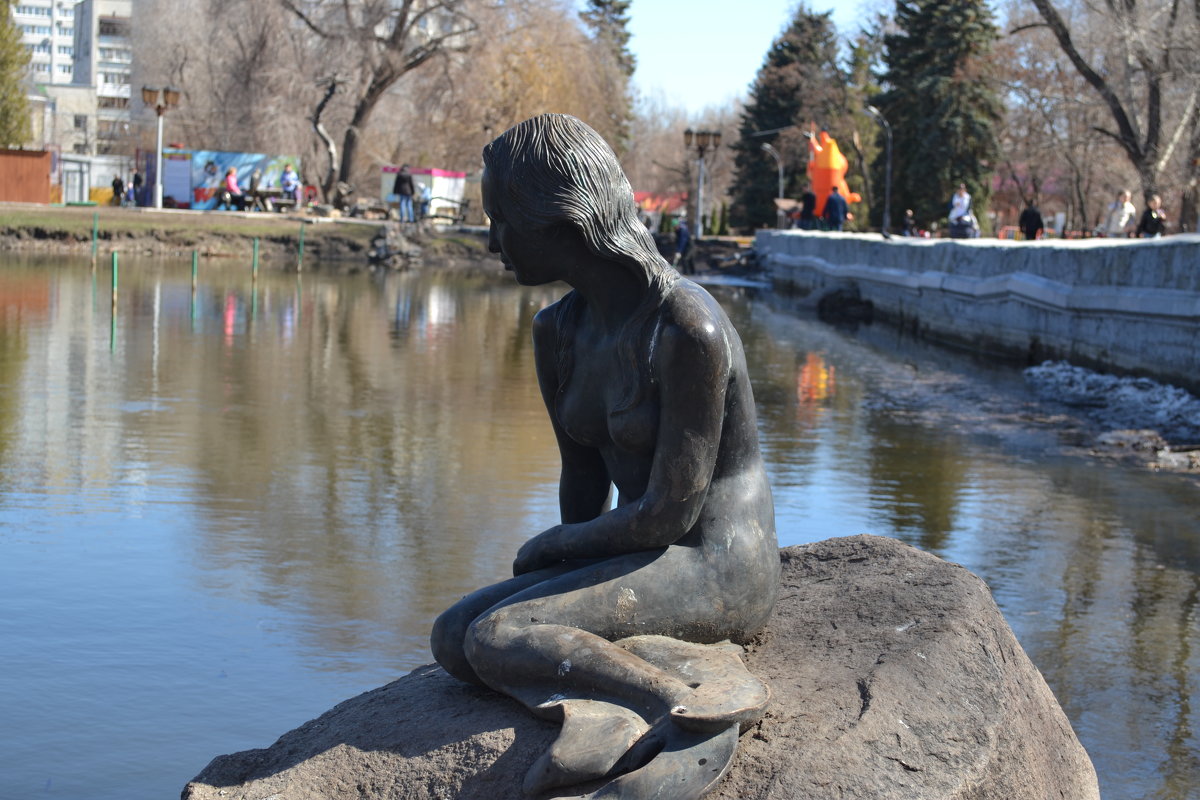скульптура русалка в Городском парке - Марина Титкова