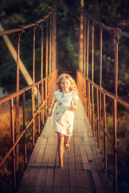 Девочка на мосту - Марина Зотова