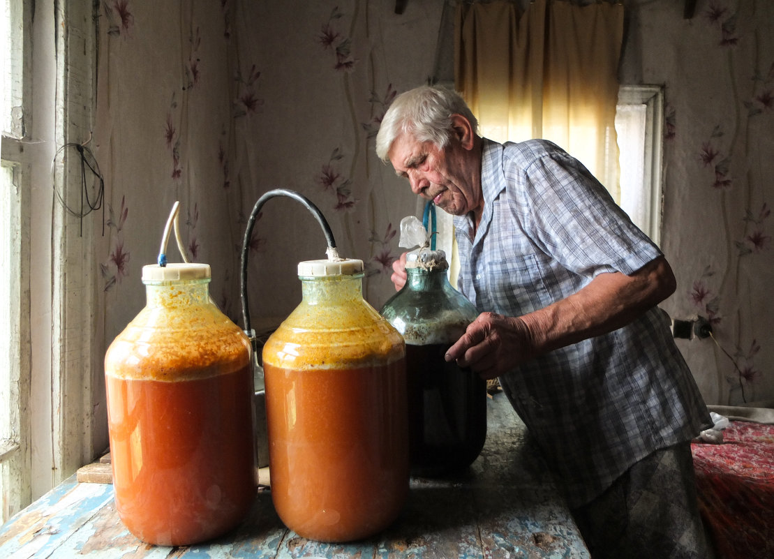 *** - Александр Александров