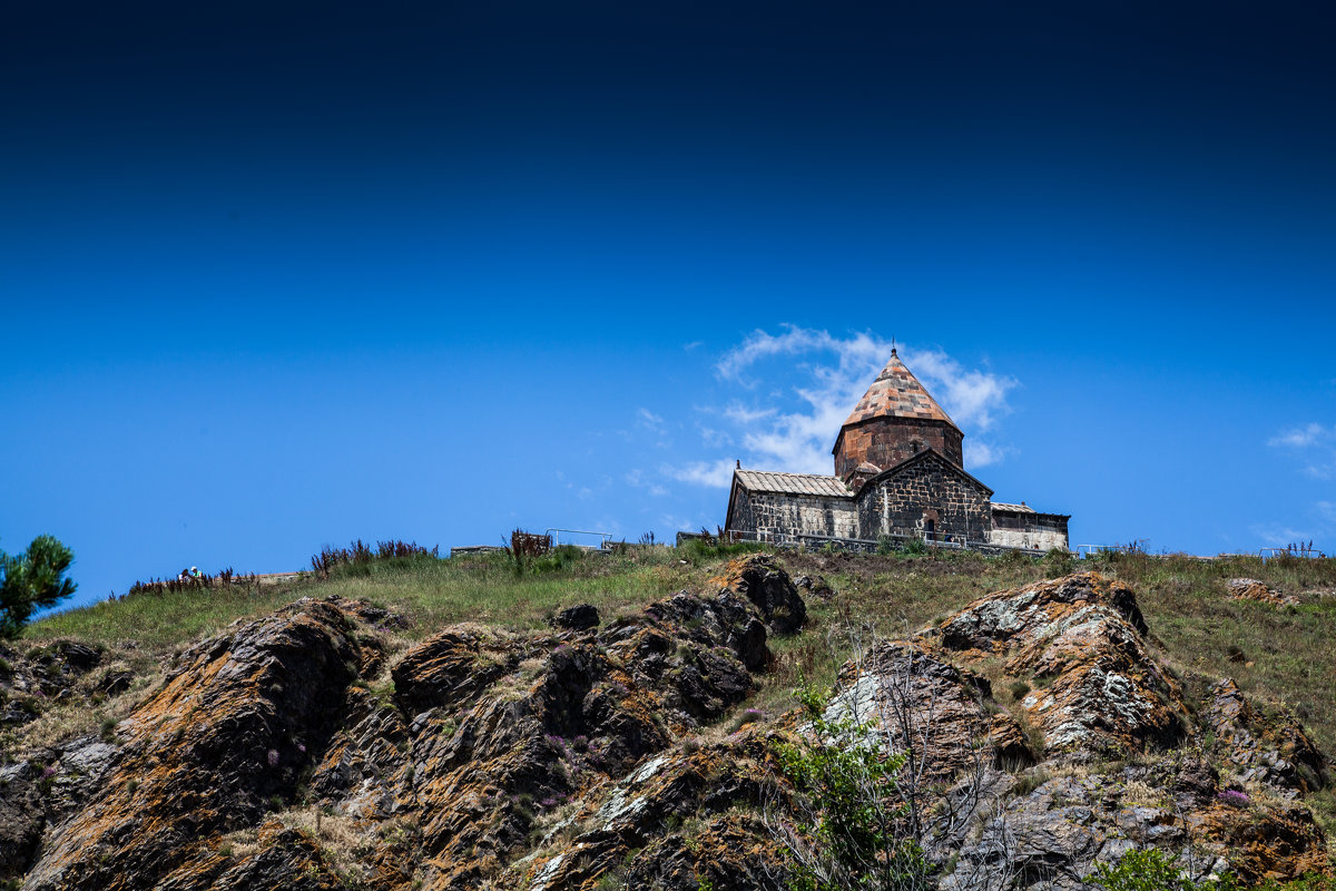 Церковь с облачным ореолом - Александр Мосс