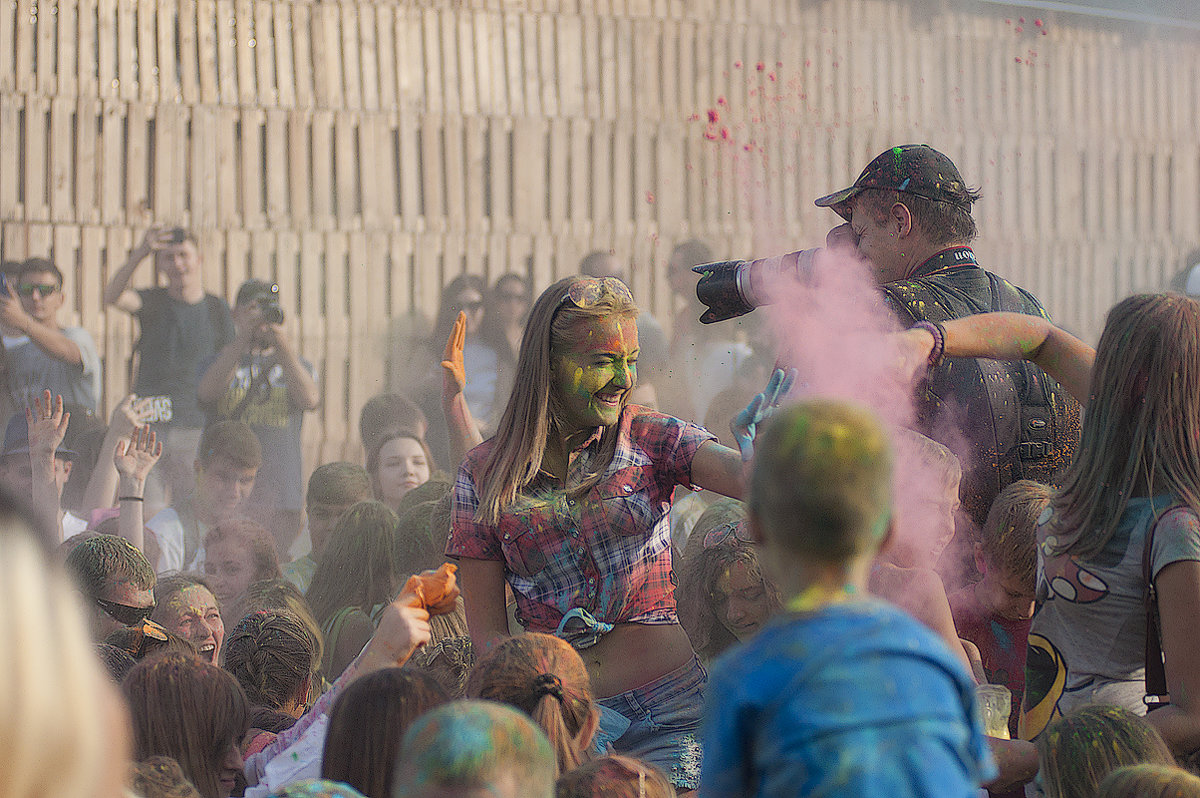 Holi in che - Павел 