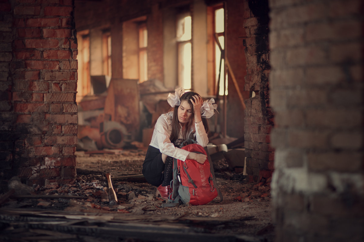 Desolation - Anna Lipatova