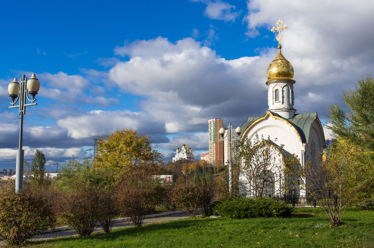 Часовня на месте гибели Святослава Федорова. :: Владимир Безбородов –  Социальная сеть ФотоКто