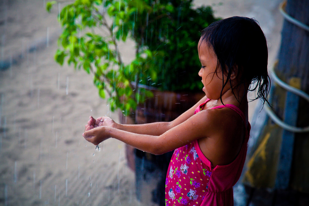 Rain on the Philippines - Anastasia Gorshkova