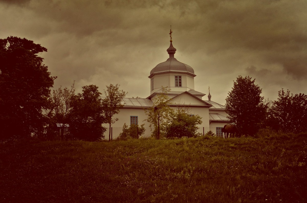 Церковь на холме - Владимир ЯЩУК