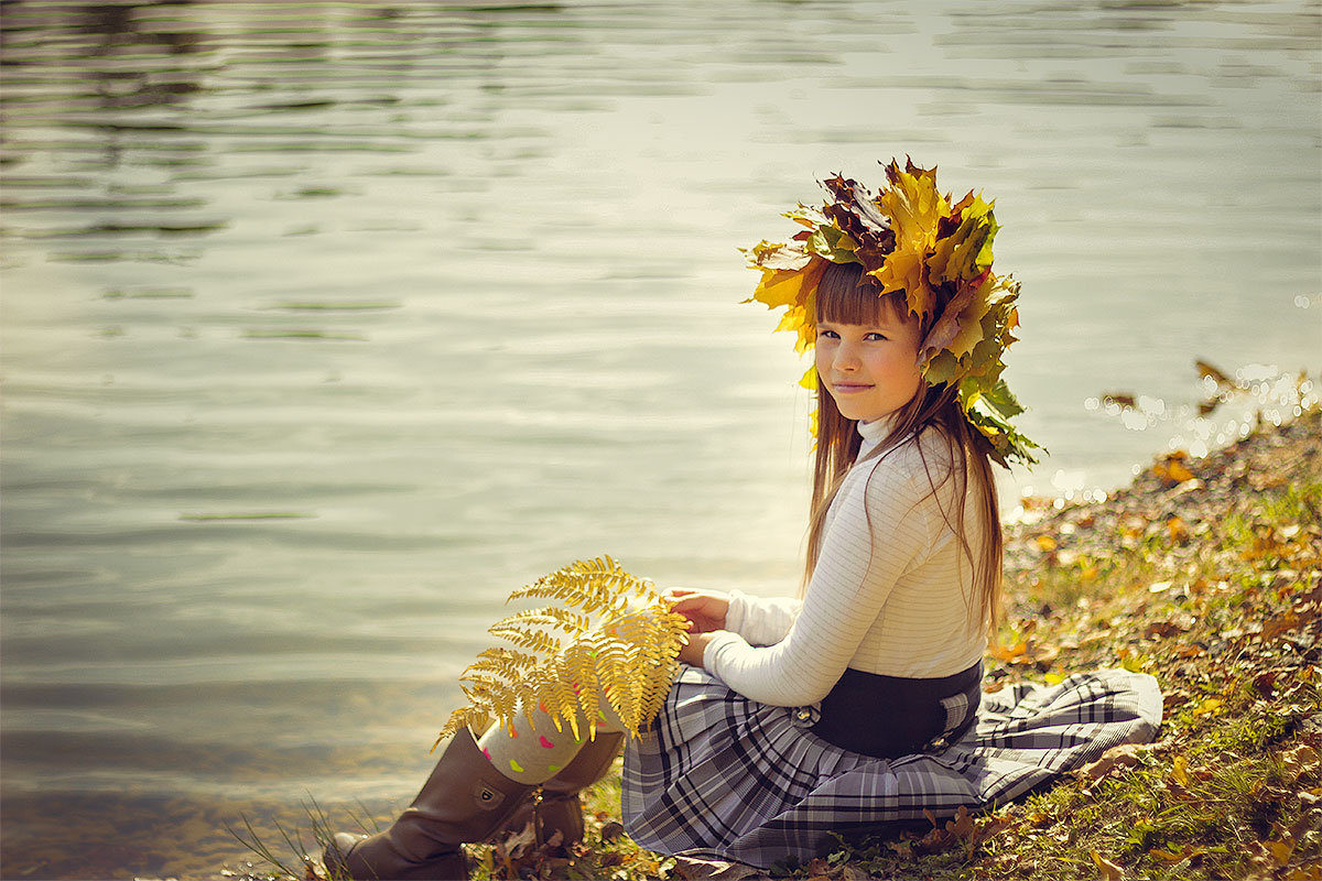 Я люблю осень за уют, за краски, за палитру опавшей листвы. Каждый раз ощущение сказки... - Анна Хотылева