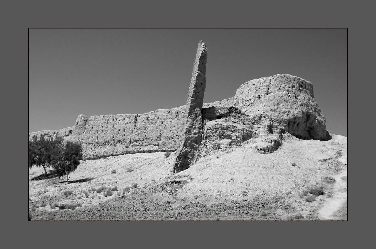 Старая крепость - Ахмед Овезмухаммедов