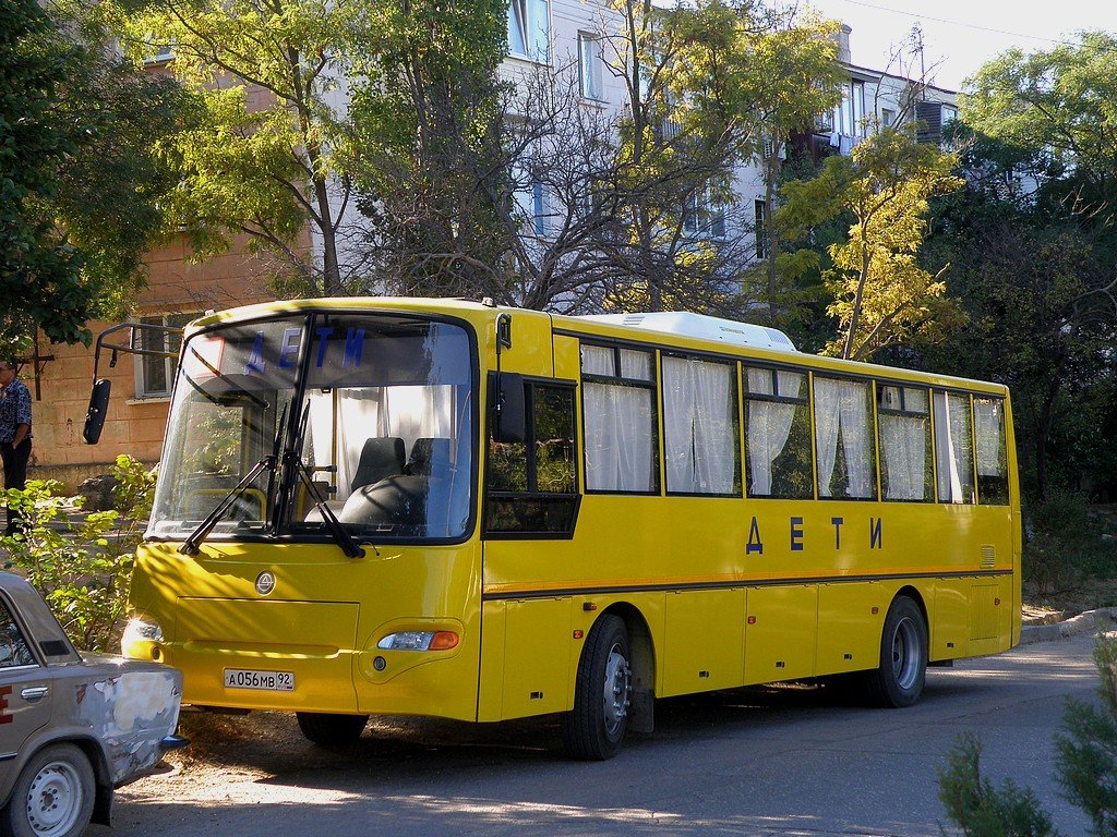 Школьный автобус - Александр Рыжов