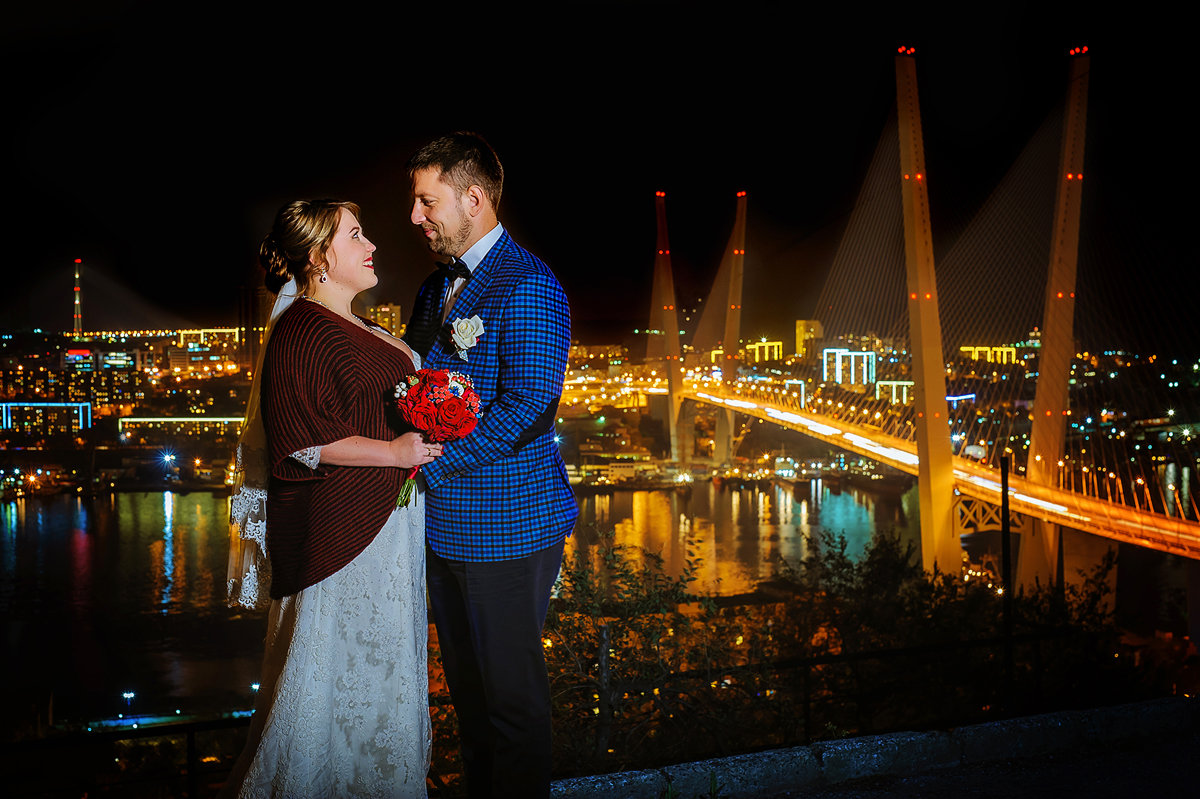 Максим и Татьяна и наш любимый город Владивосток!!! - Светлана Сенюк