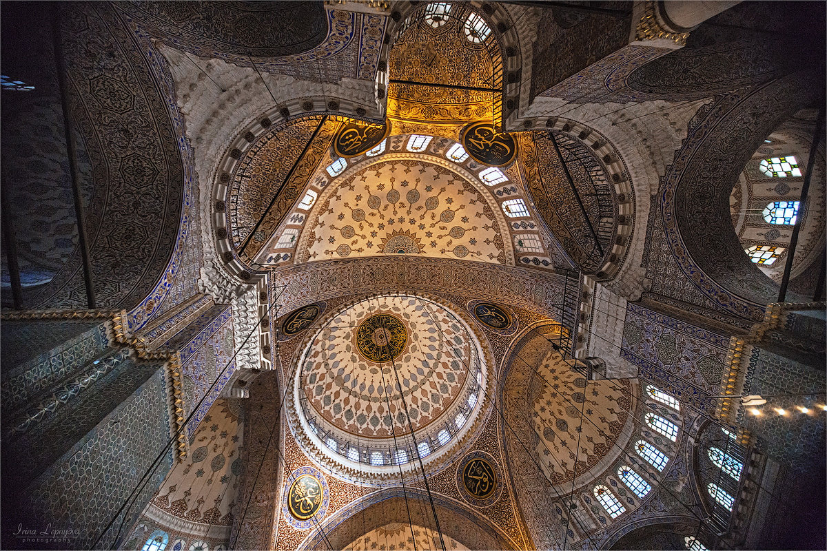 Своды Новой мечети в Стамбуле (Yeni Camii) - Ирина Лепнёва