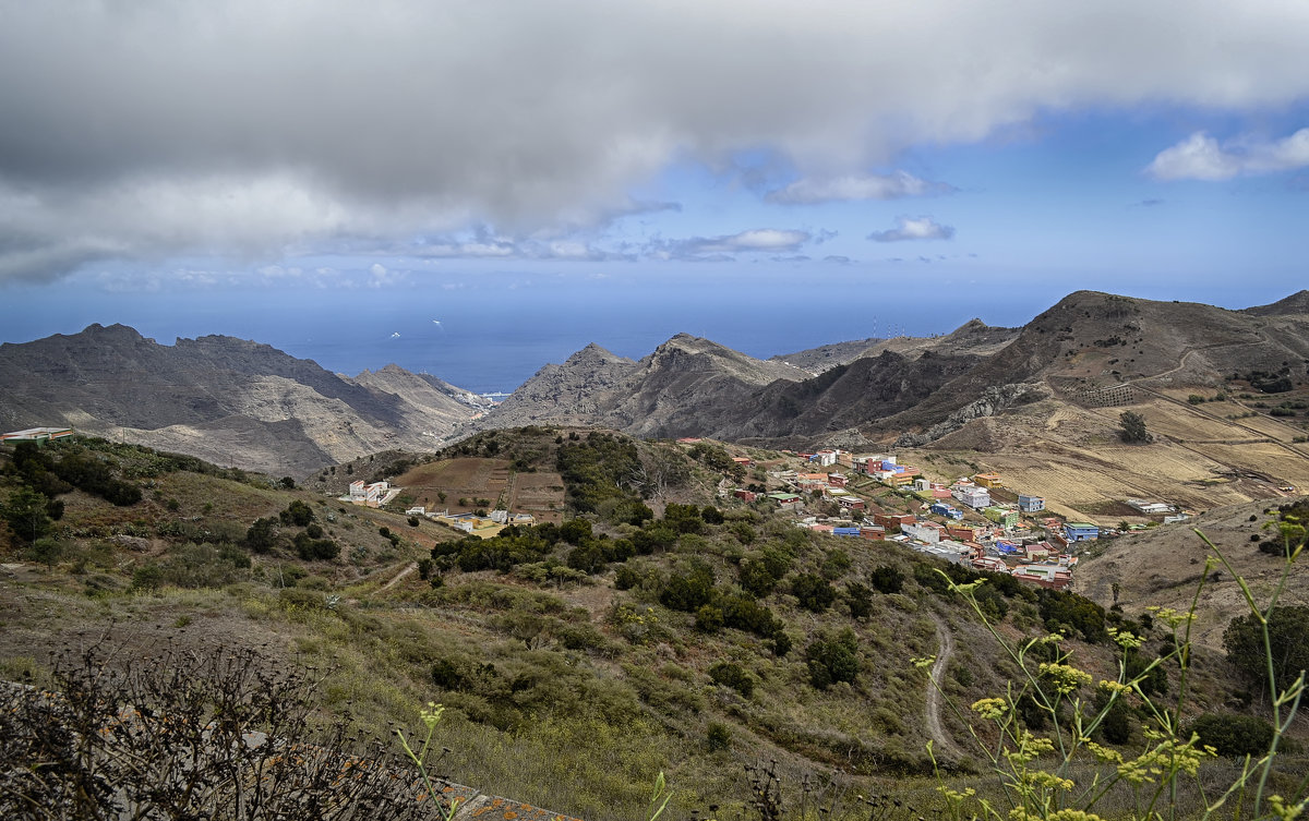 Bajo Asano,Tenerife - Priv Arter