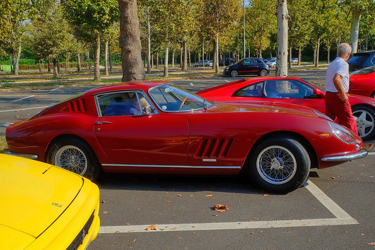 Ferrari 275 GTB 1964 - M Marikfoto