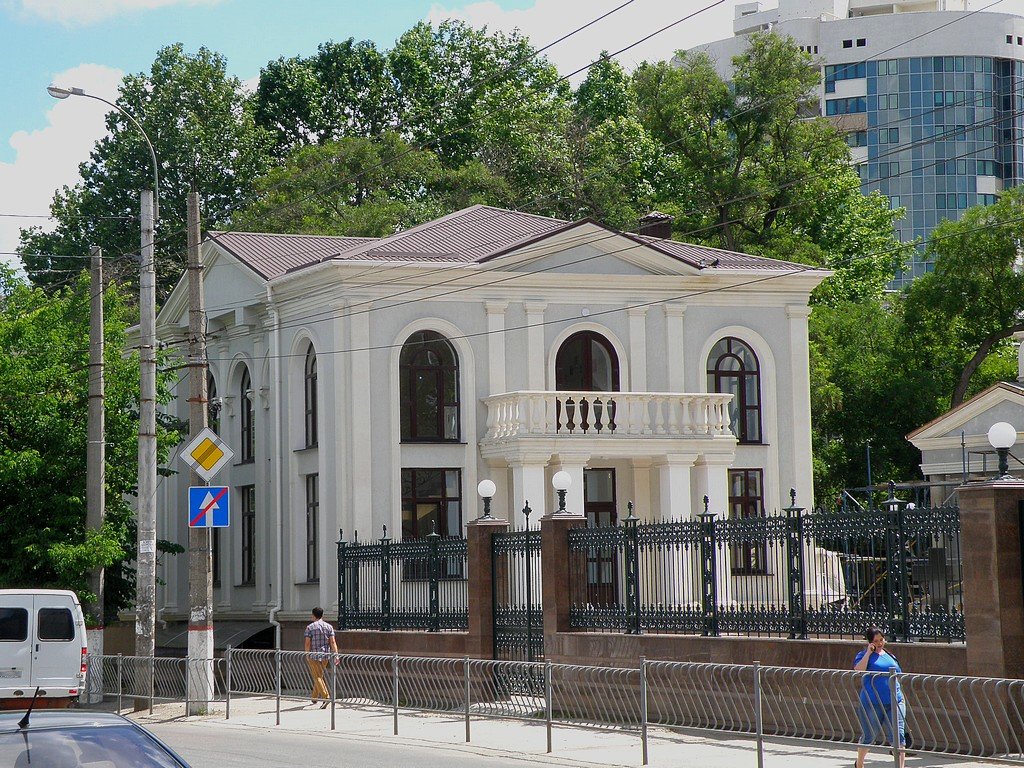 Церковная лавка при Соборе - Александр Рыжов
