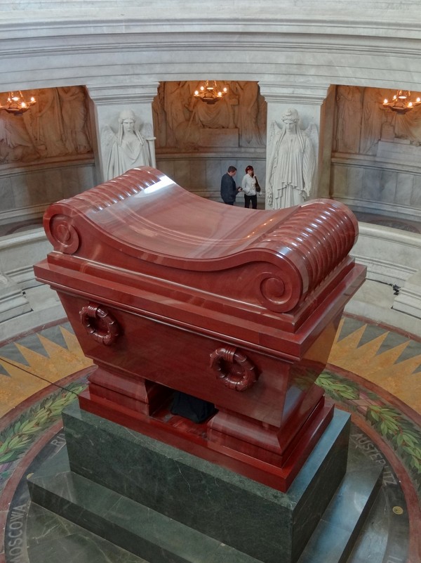 Саркофаг Наполеона Бонапарта. - Ольга 