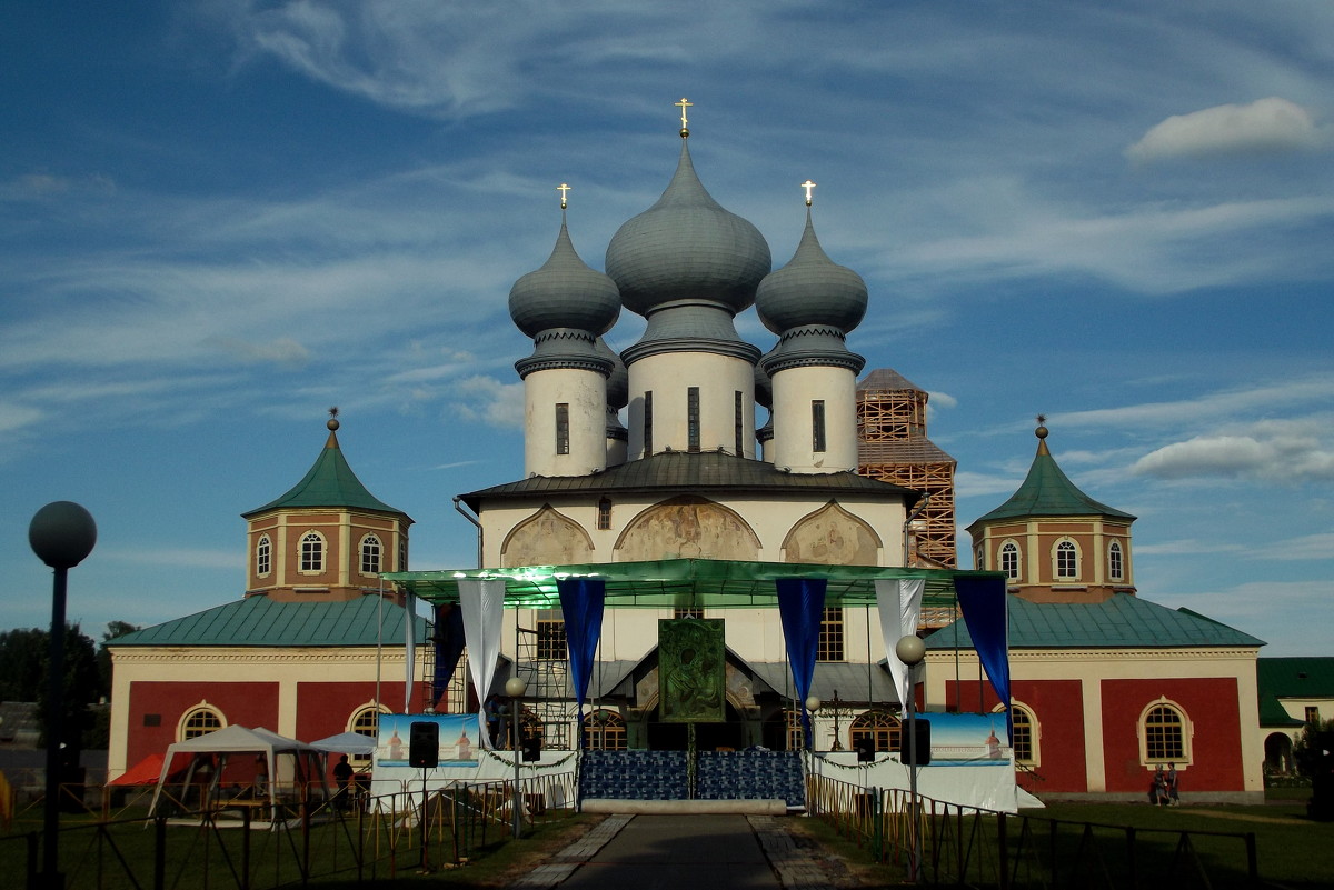 в монастыре - Сергей Кочнев