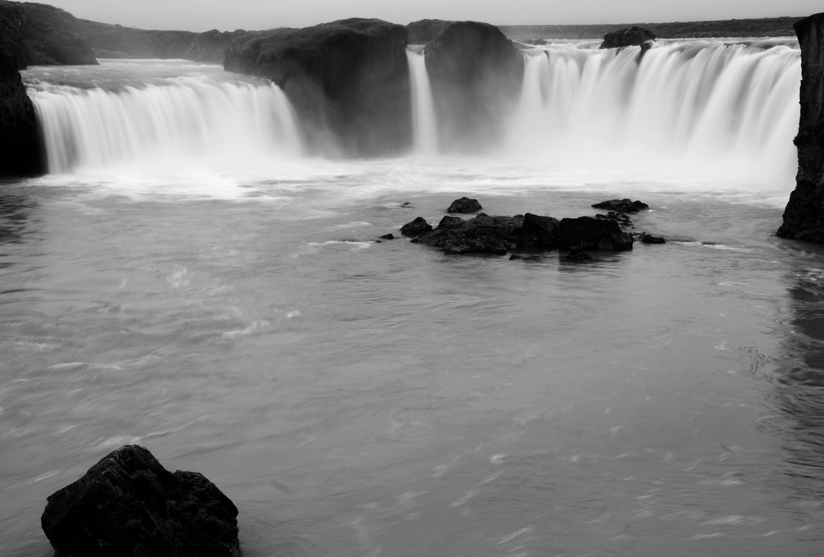 Исландия. Водопад ГОДАФОСС ( водопад богов) - Олег Неугодников