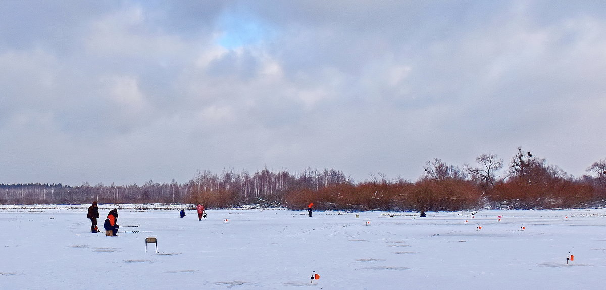 По  первому  льду.... - Валера39 Василевский.