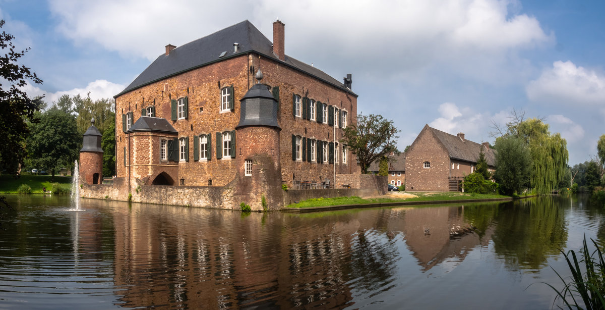 Замок Эренштайн, Голландия, серия замки на воде - Witalij Loewin