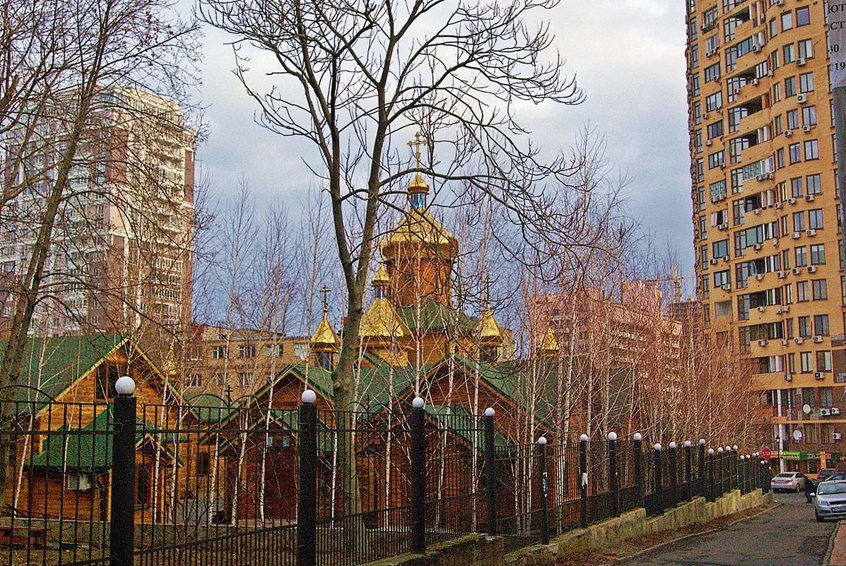 Храм святителя Луки и Архангела Михаила - Александр Корчемный