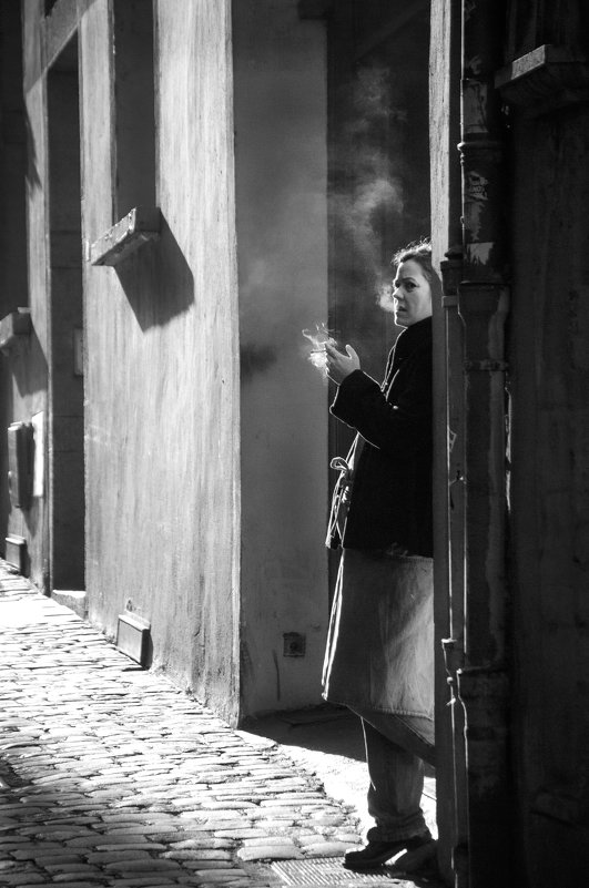 Сигаретный дым в старом городе - Наталия Л.
